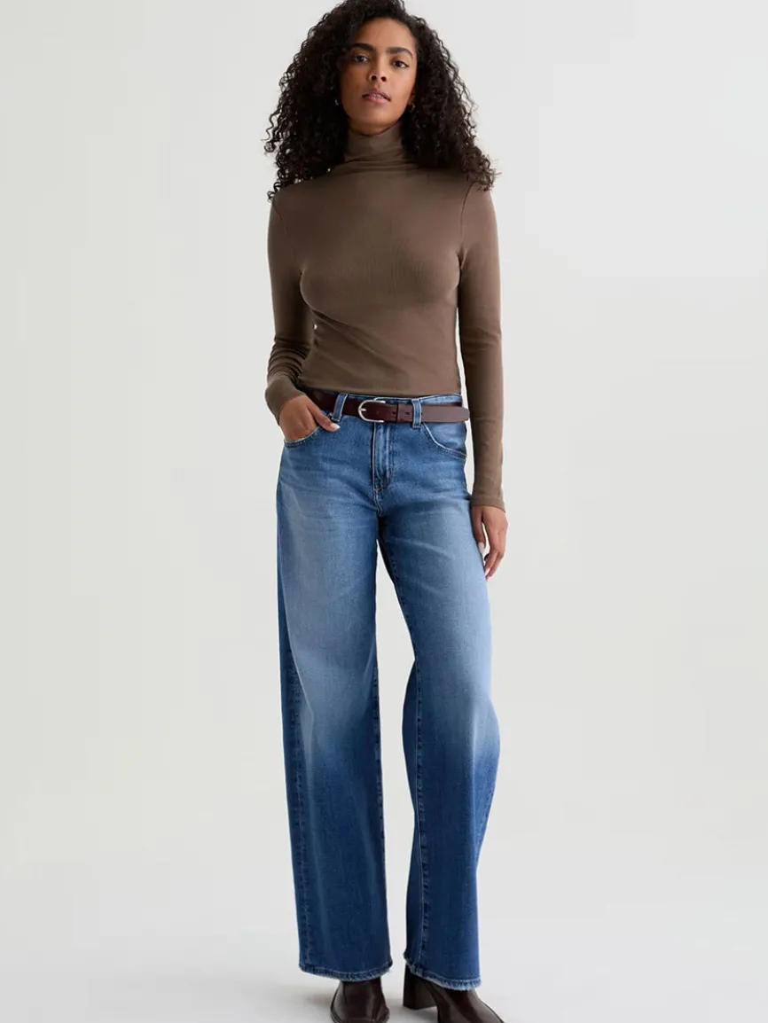 AG Jeans Adria Low-Rise Wide Leg in Headline