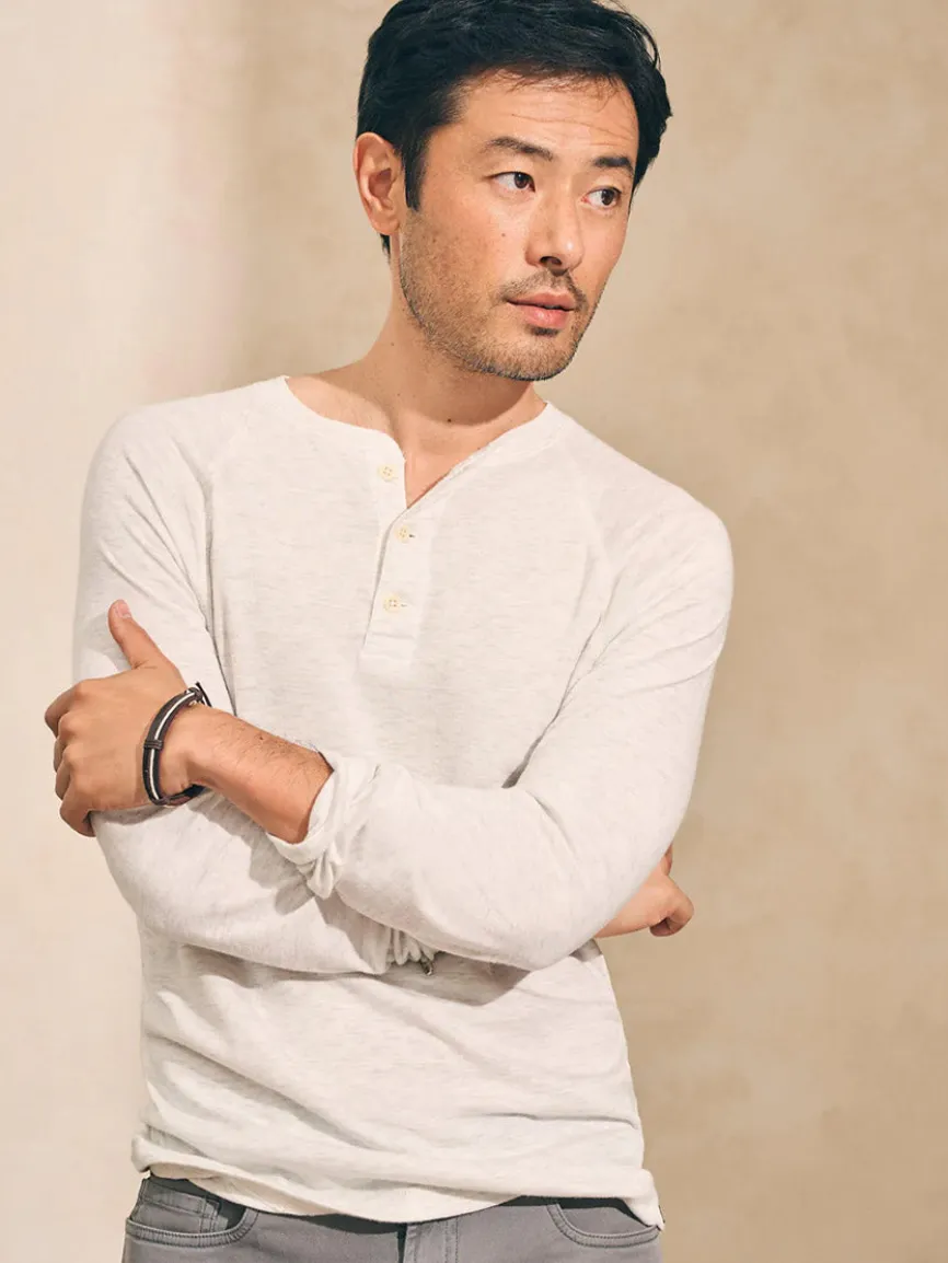 Faherty Brand Cloud Cotton Long-Sleeve Henley in Ivory Heather