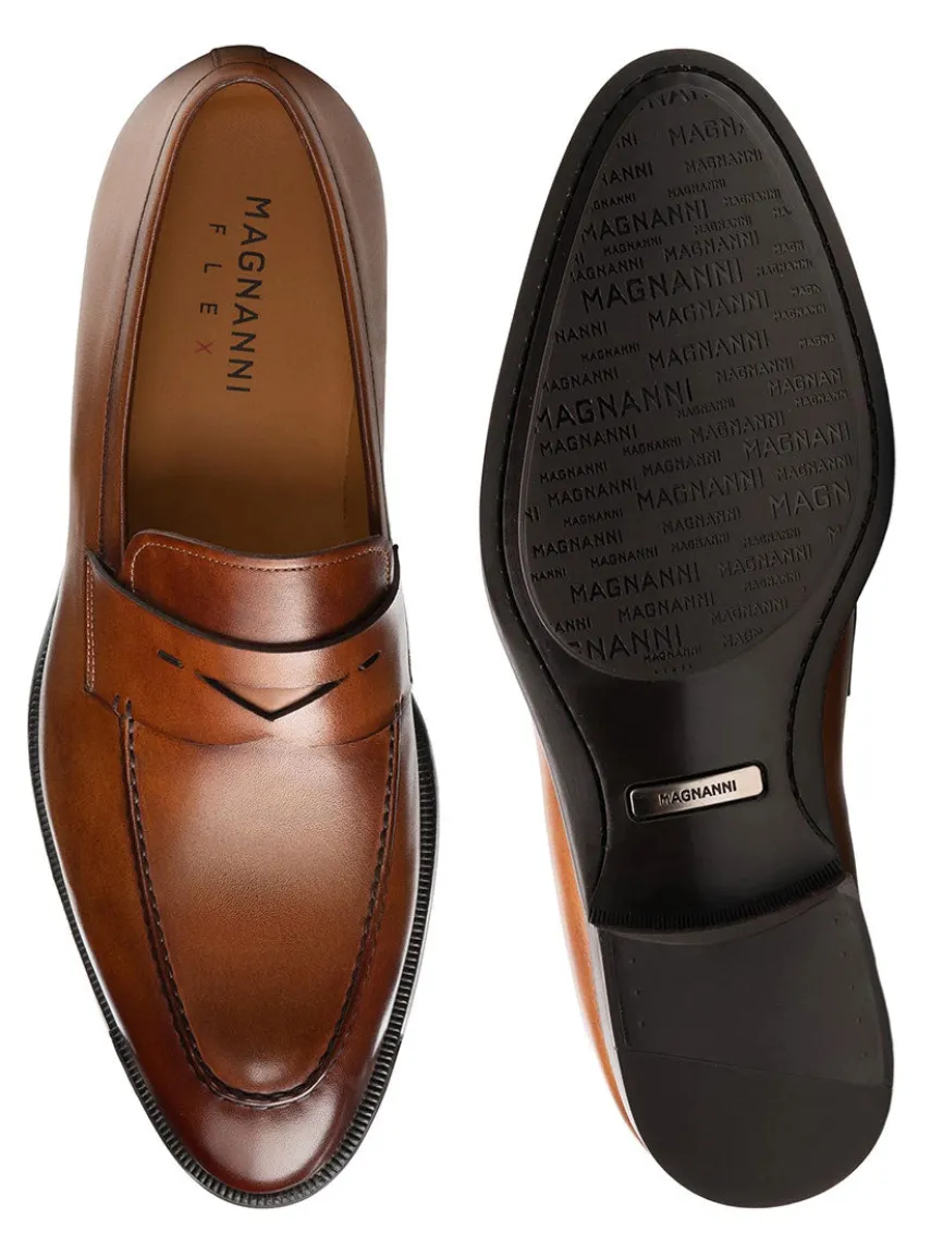 Magnanni Garner in Tabaco