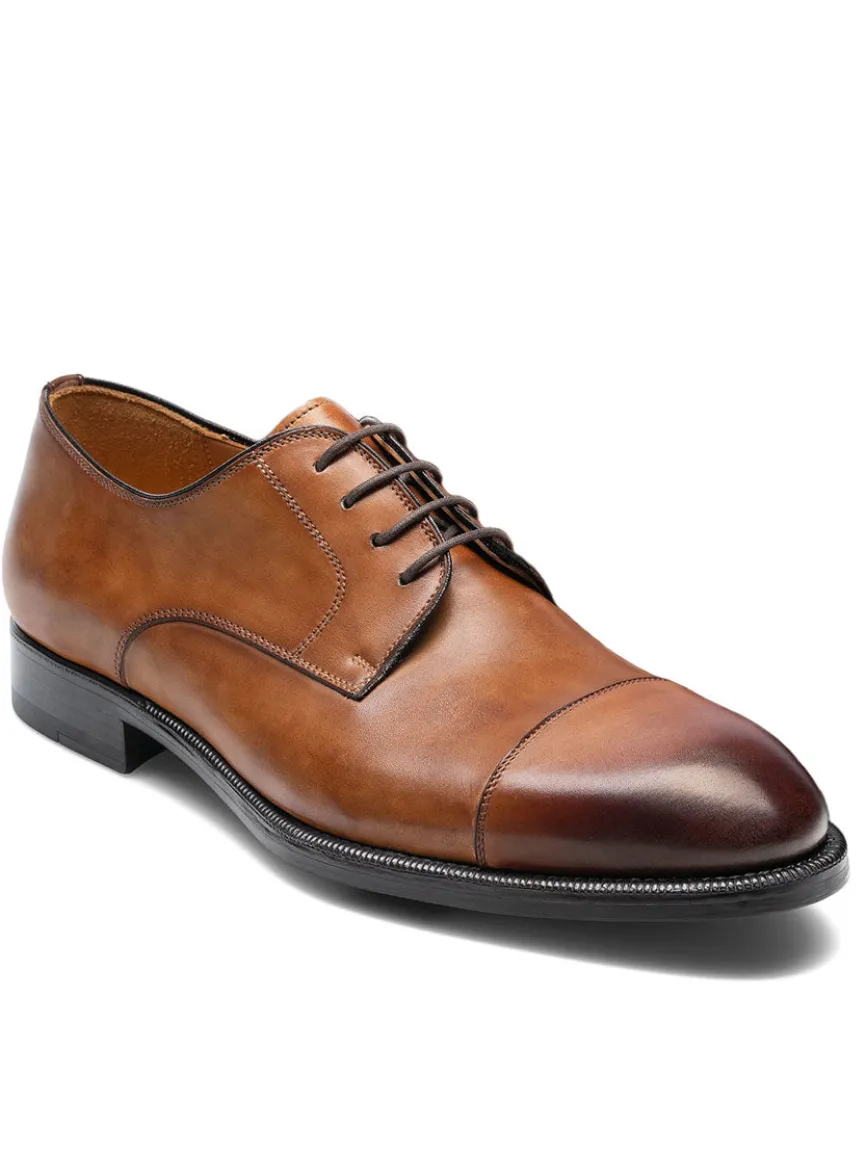 Magnanni Harlan in Tabaco