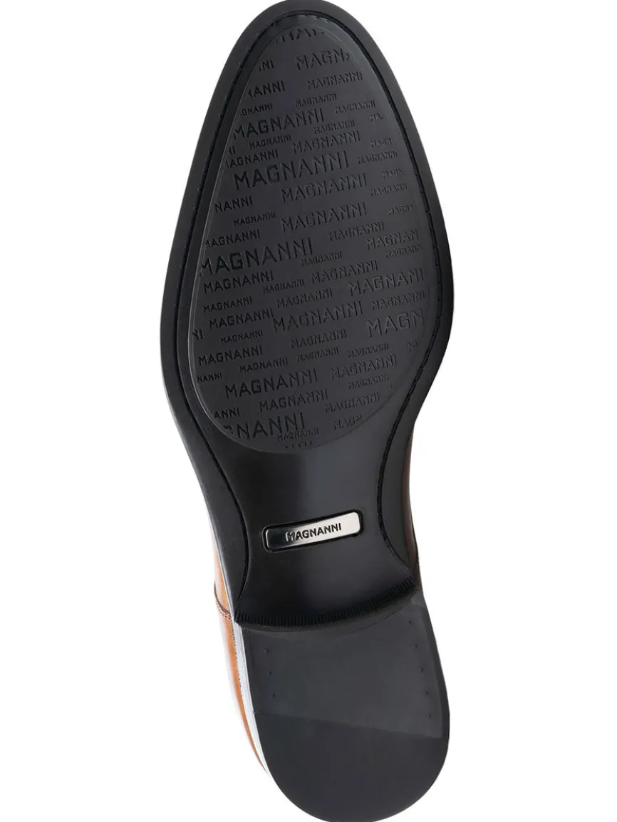 Magnanni Harlan in Tabaco