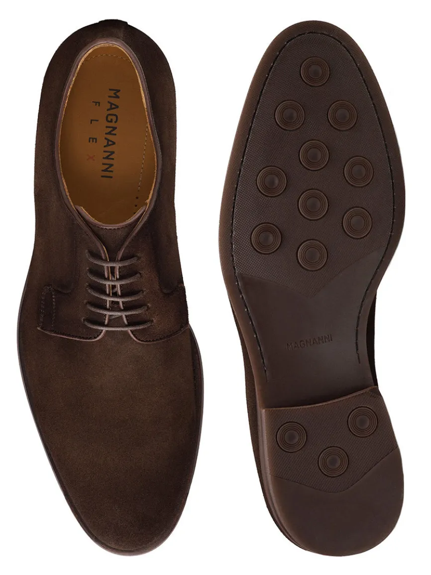 Magnanni Lanai in Midbrown Suede