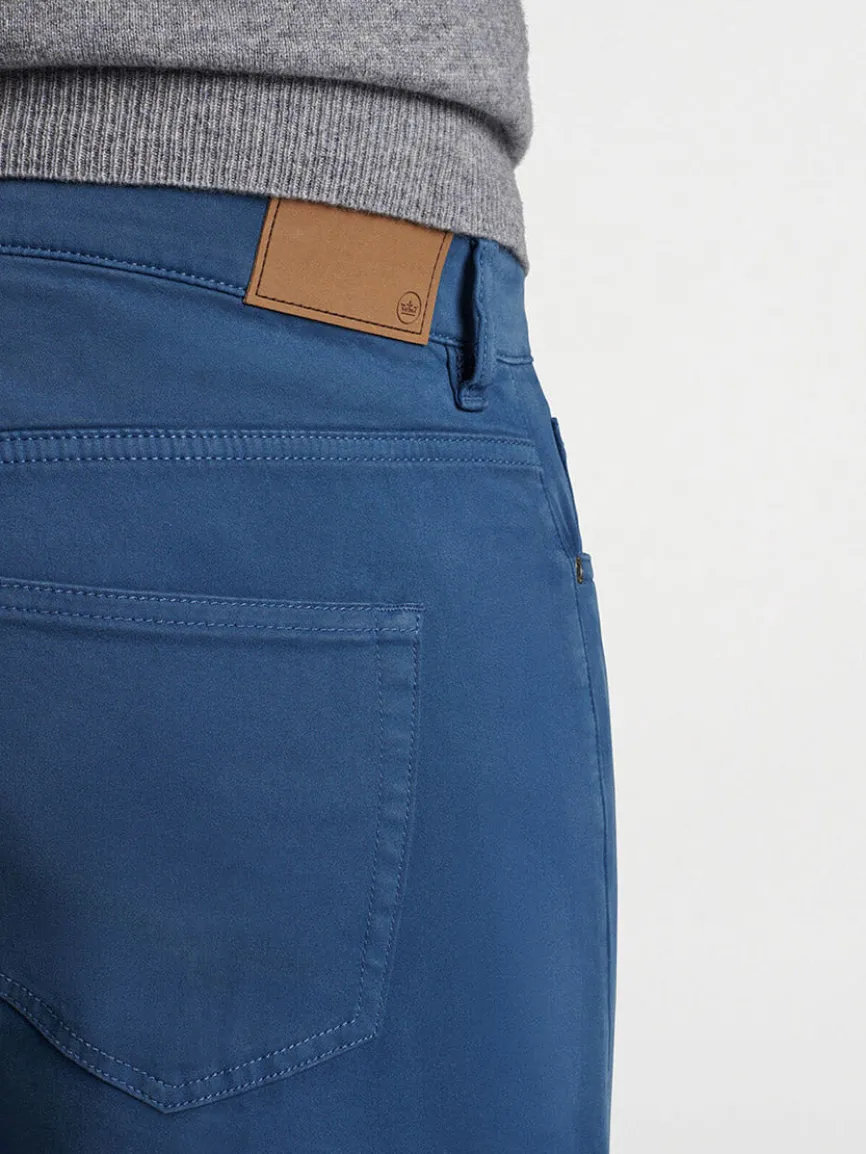 Peter Millar Signature Sateen Five-Pocket Pant in Navy