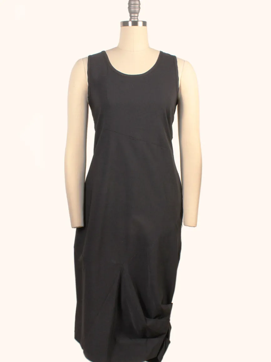 Porto Nomi Sleeveless Dress in Black
